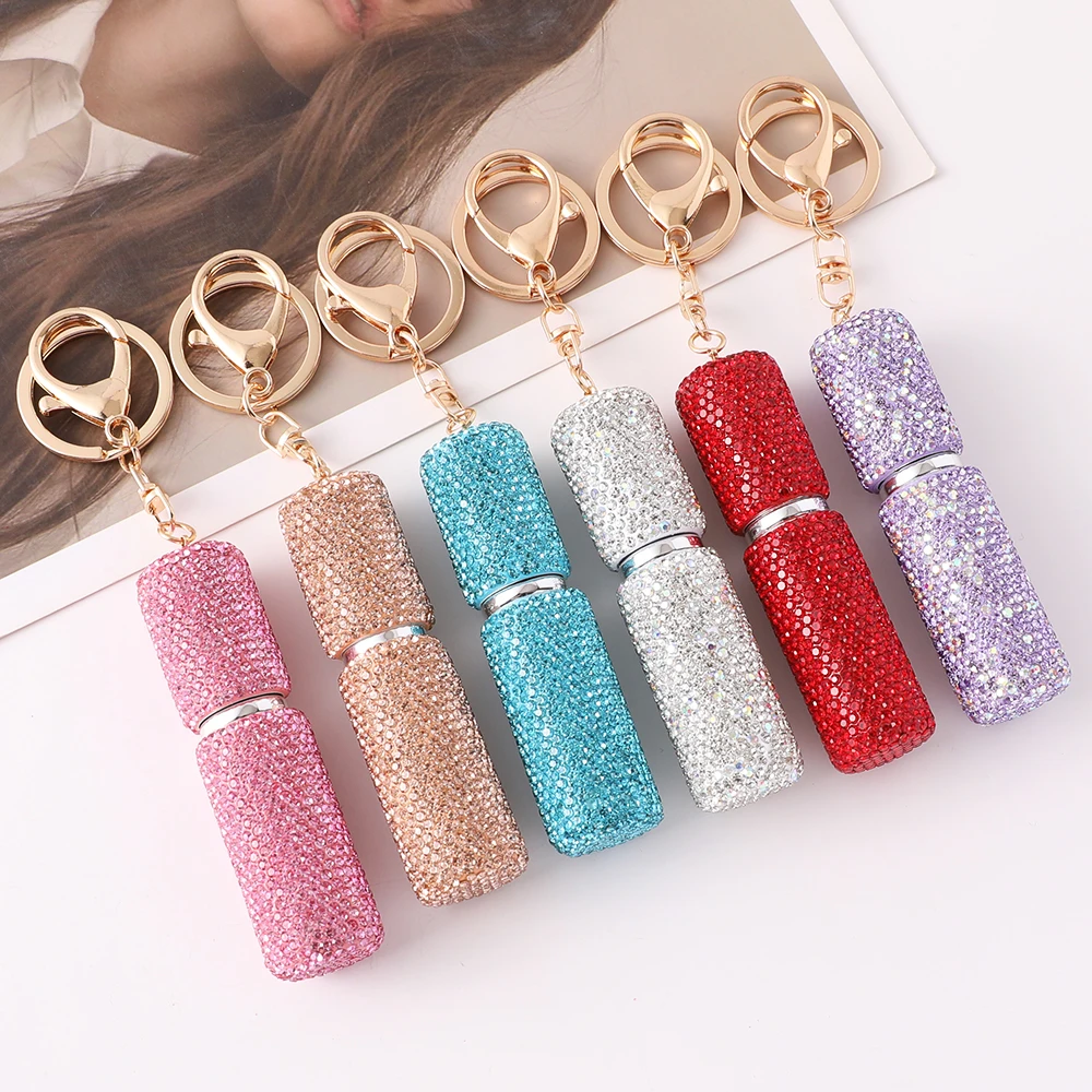2026 New Perfume Bottle Keychain Full Rhinestone Women's Luxury Car Key Ring Y2K Fashion Accessories Creative Pendant
2026 New Perfume Bottle Keychain Full Rhinestone Women's Luxury Car Key Ring Y2K Fashion Accessories Creative Pendant