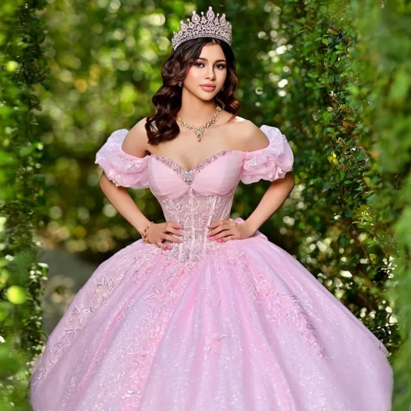 Блестящее розовое платье Quinceanera с открытыми плечами по индивидуальному заказу, кружевное платье Quinceanera с блестками и драгоценными камнями, Vestidos de 15,
Блестящее розовое платье Quinceanera с открытыми плечами по индивидуальному заказу, кружевное платье Quinceanera с блестками и драгоценными камнями, Vestidos de 15,