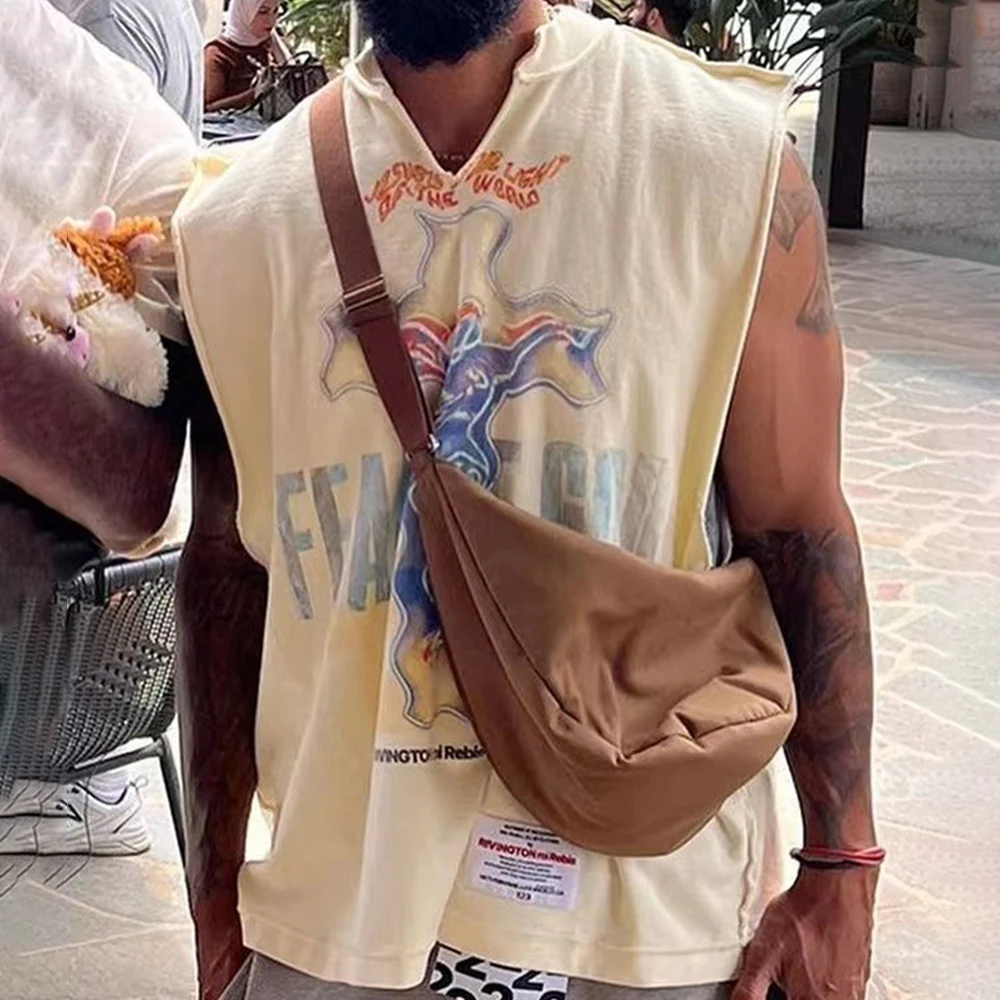 Hip-Hop V-Neck Sleeveless Vest 2024 Spring And Summer New Casual Y2k Retro Graffiti Print Street Loose Vest T-Shirt Tops For Men
Hip-Hop V-Neck Sleeveless Vest 2024 Spring And Summer New Casual Y2k Retro Graffiti Print Street Loose Vest T-Shirt Tops For Men