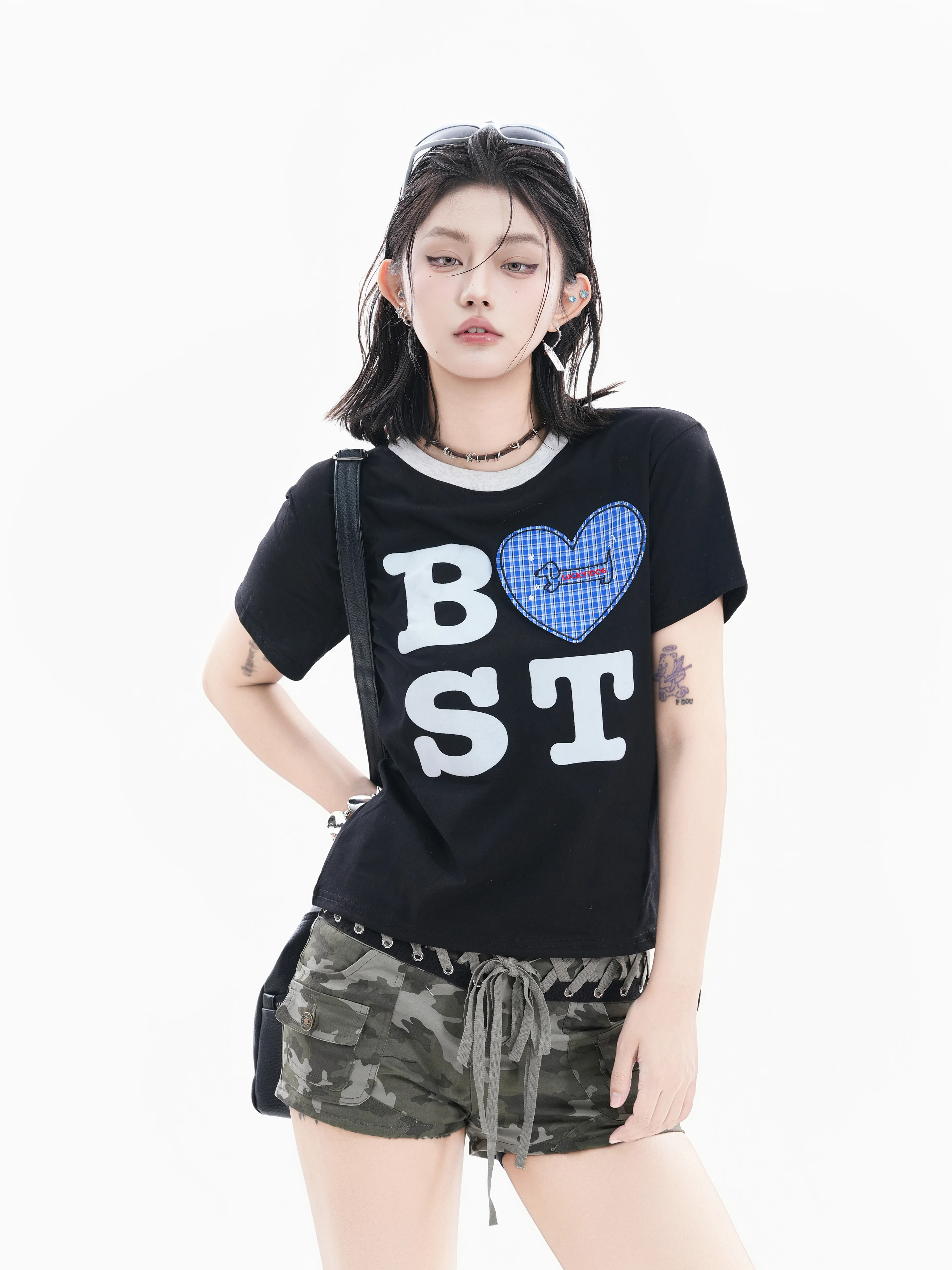 Retro American Love Letter Print Short T-Shirt Women Slim Fit Cotton Short Sleeve round Neck Top Trendy Casual Fashion
Retro American Love Letter Print Short T-Shirt Women Slim Fit Cotton Short Sleeve round Neck Top Trendy Casual Fashion