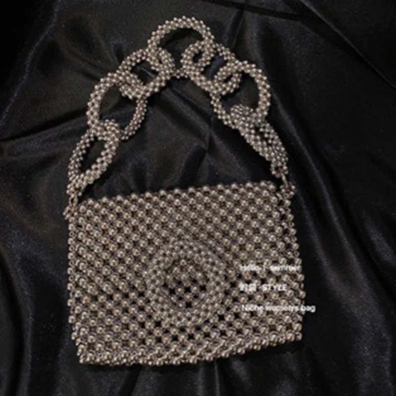 New Silver Handbags for Women Acrylic Beaded Handwoven Chain Pearl Flip Top Women's Shoulder Bags Fashion Party Banquet Bag
New Silver Handbags for Women Acrylic Beaded Handwoven Chain Pearl Flip Top Women's Shoulder Bags Fashion Party Banquet Bag