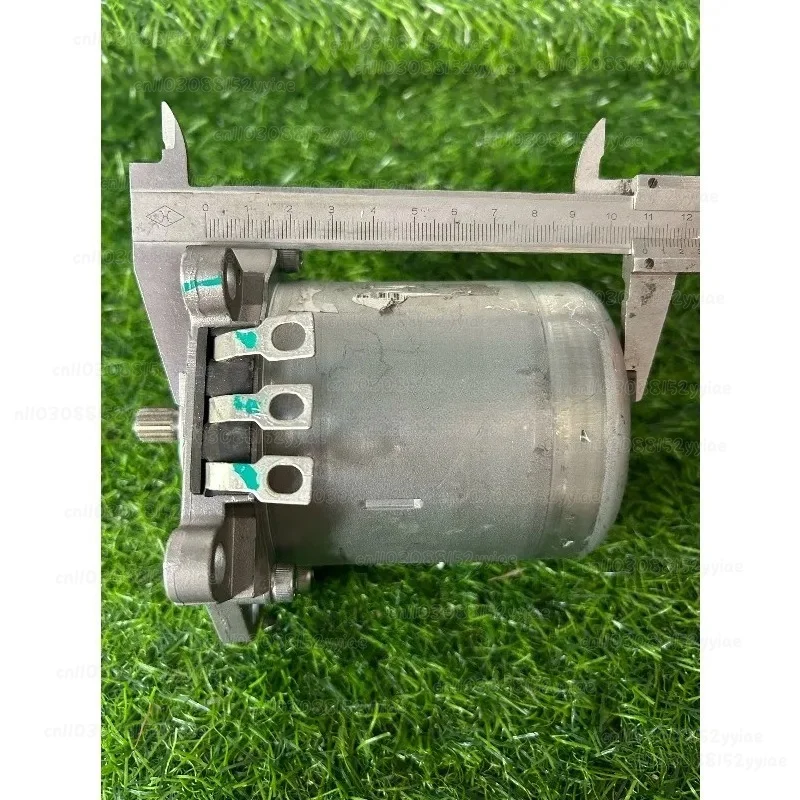 High Power 12V Brushless DC Motor 600W High Torque, 80% New Disassembled Parts for Boat & Vehicle Propulsion
High Power 12V Brushless DC Motor 600W High Torque, 80% New Disassembled Parts for Boat & Vehicle Propulsion