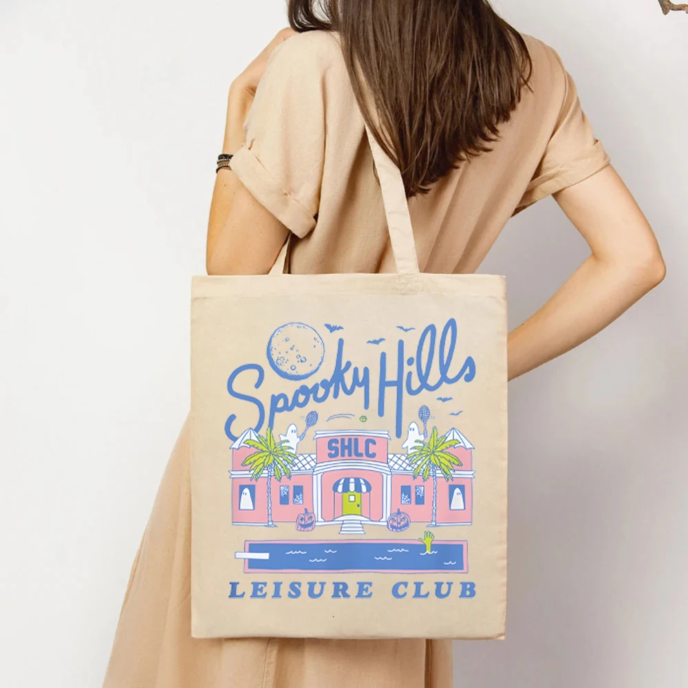 Spooky Hills Leisure Club Tote Bags Halloween Women's Handbags Halloween Ghost Tote Bag for Women Retro Halloween Women Handbags
Spooky Hills Leisure Club Tote Bags Halloween Women's Handbags Halloween Ghost Tote Bag for Women Retro Halloween Women Handbags