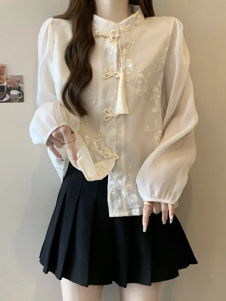 Elegant New Chinese Style Shirt Women's Spring Fashion plus Size Slimming Design Beautiful Button-Up Top Korean Loose Fit
Elegant New Chinese Style Shirt Women's Spring Fashion plus Size Slimming Design Beautiful Button-Up Top Korean Loose Fit
