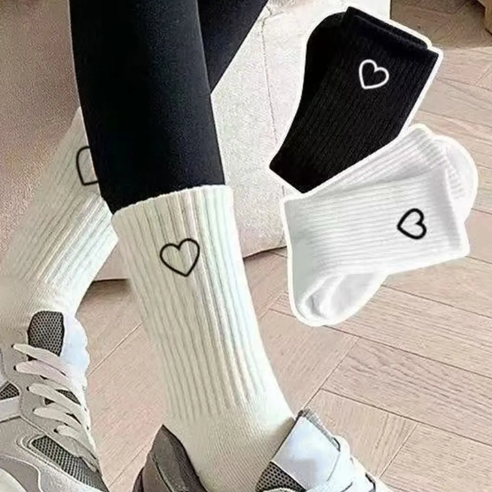 Fashion Sweet Women Socks Sweat Absorption Comfortable Heart Patterned Socks Breathable Mid tube Socks Spring Summer
Fashion Sweet Women Socks Sweat Absorption Comfortable Heart Patterned Socks Breathable Mid tube Socks Spring Summer