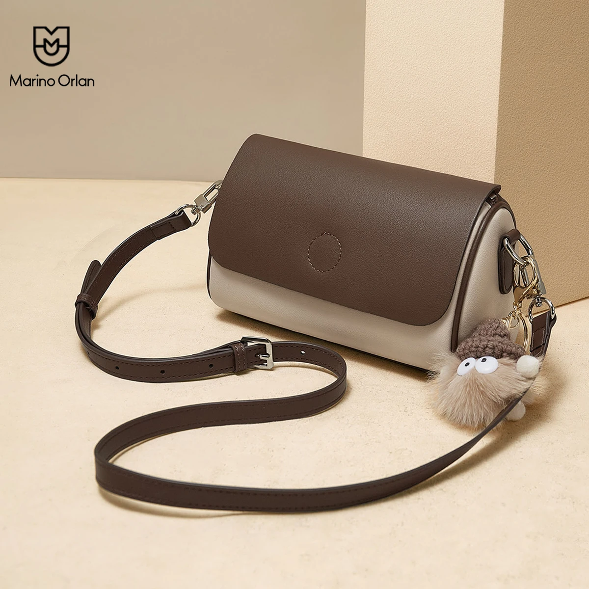 Marino Orlan Cow Leather Women's 2025 New Cylindrical Bag Female's Crossbody Bag Summer Popular Fashion Shoulder Bag Purse
Marino Orlan Cow Leather Women's 2025 New Cylindrical Bag Female's Crossbody Bag Summer Popular Fashion Shoulder Bag Purse