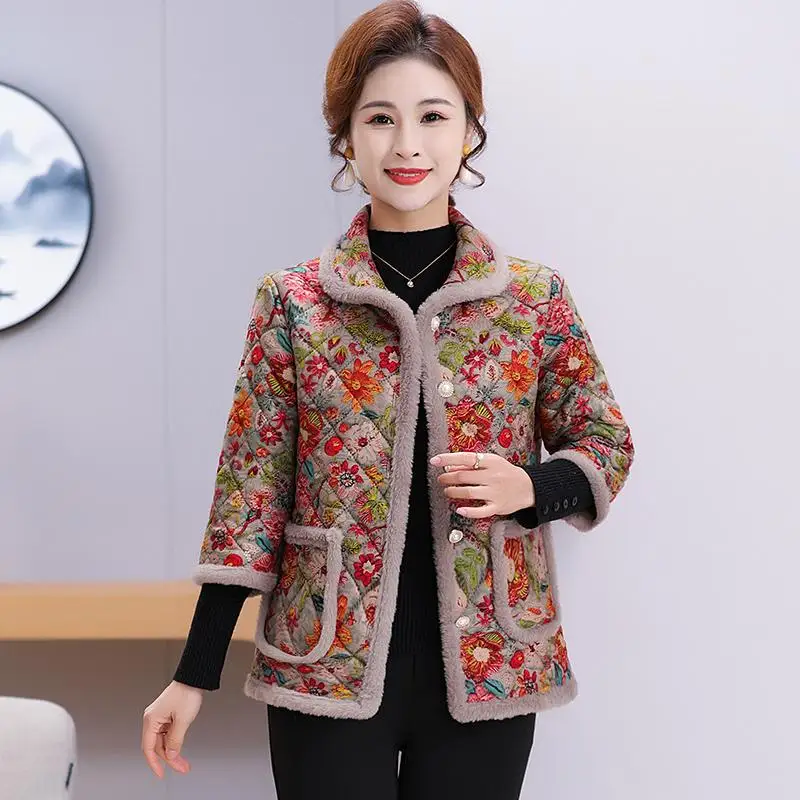 Утепленный хлопковый жилет для женщин среднего возраста, осенне-зимний, модный, с флисовой подкладкой, стандартный крой, длинные брюки, с воротником
Утепленный хлопковый жилет для женщин среднего возраста, осенне-зимний, модный, с флисовой подкладкой, стандартный крой, длинные брюки, с воротником