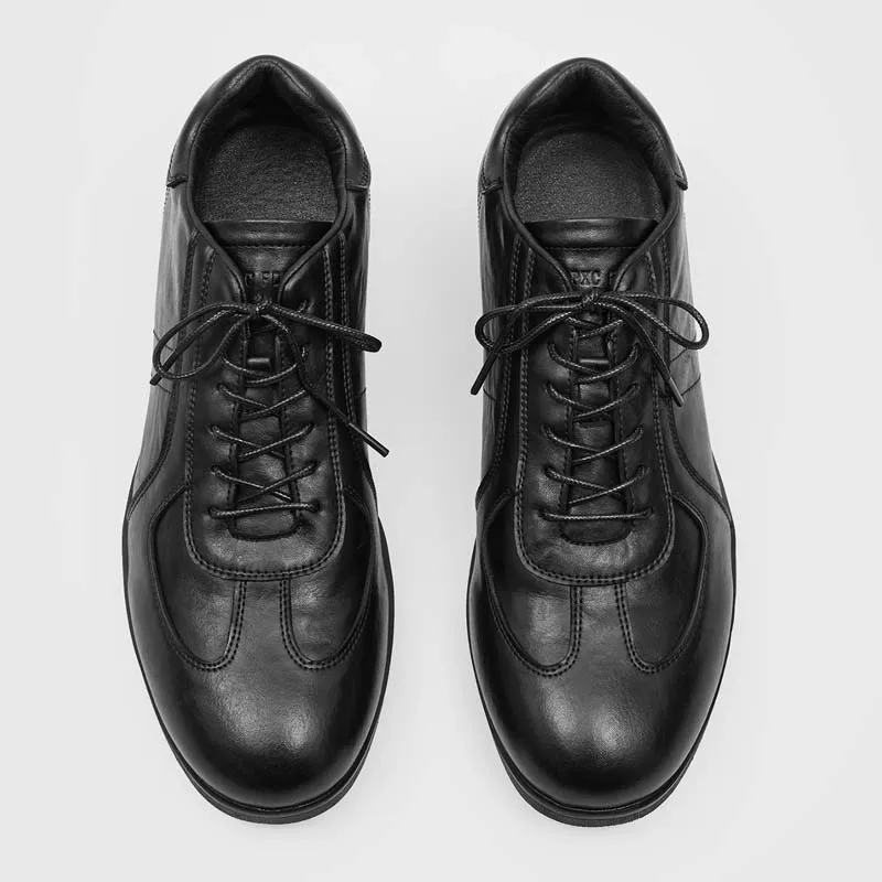 High end lace up casual shoes flat bottom splicing breathable dry comfortable suitable for street driving and daily commuting
High end lace up casual shoes flat bottom splicing breathable dry comfortable suitable for street driving and daily commuting