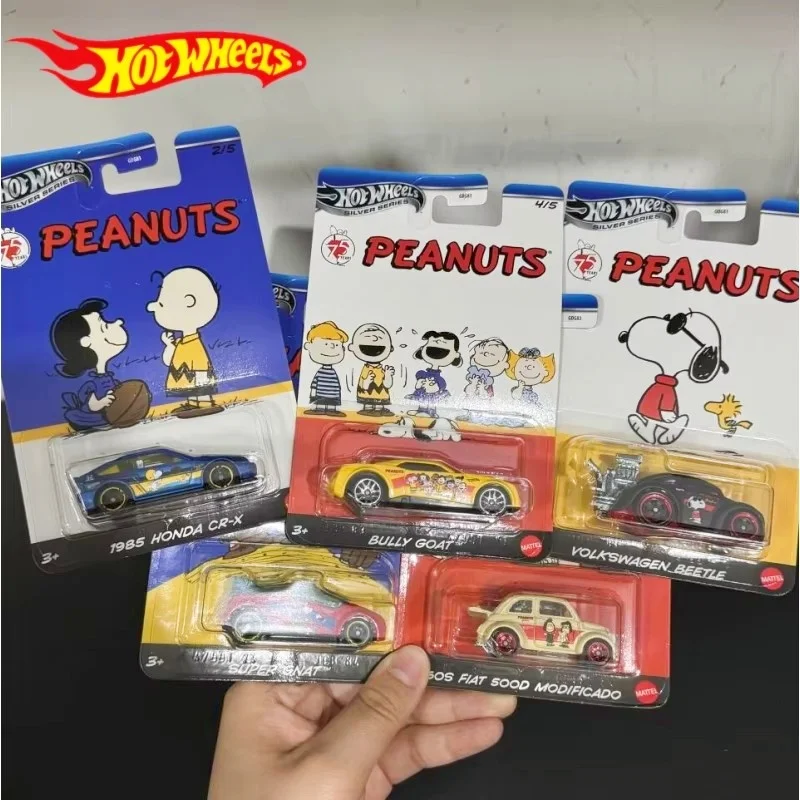 Hot Wheels Silver Series 75th Peanuts Snoopy Volkswagen Beetle 1/64 Diecast Model Car Toy Gift Collectible Miniature Vehicle
Hot Wheels Silver Series 75th Peanuts Snoopy Volkswagen Beetle 1/64 Diecast Model Car Toy Gift Collectible Miniature Vehicle