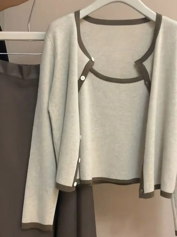 Autumn Cardigan Long Sleeved 2025 New Style Slim Fit and Slimming Versatile Short Top
Autumn Cardigan Long Sleeved 2025 New Style Slim Fit and Slimming Versatile Short Top