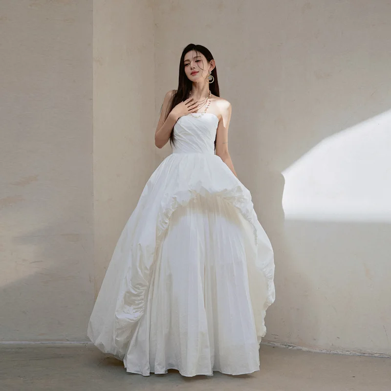 French Backless Evening Gown, Princess Dress, Elegant Dance Music, Pleated Strapless and Fluffy Skirt, Coming of Age Ceremony
French Backless Evening Gown, Princess Dress, Elegant Dance Music, Pleated Strapless and Fluffy Skirt, Coming of Age Ceremony