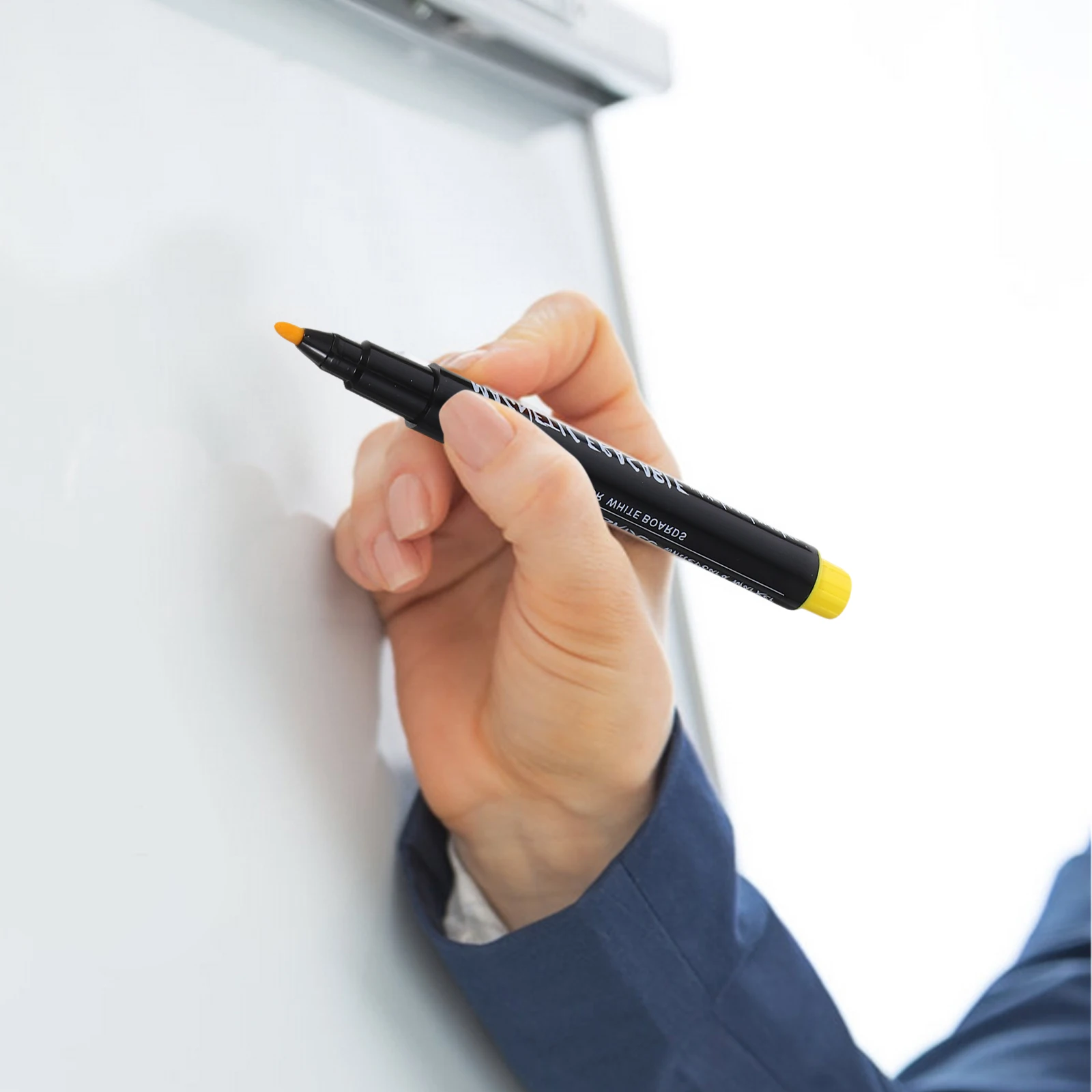12 Pcs Magnetic Whiteboard Dry Erase Markers Colored Erasable Pens for Office Classroom Smooth Surface Writing
12 Pcs Magnetic Whiteboard Dry Erase Markers Colored Erasable Pens for Office Classroom Smooth Surface Writing