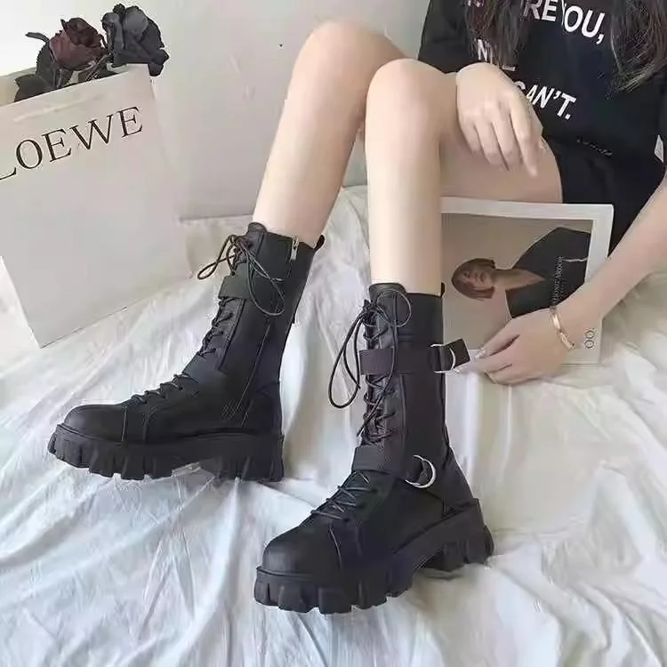 Women's Boots Thick Bottom Heightening Motorcycle Knight Style Spring Autumn Winter New Model Large Size Mid-Calf
Women's Boots Thick Bottom Heightening Motorcycle Knight Style Spring Autumn Winter New Model Large Size Mid-Calf