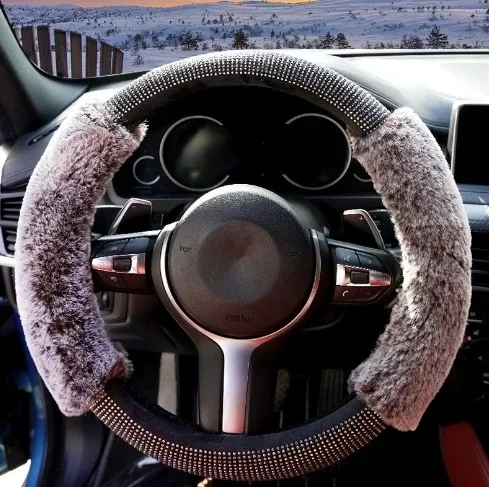 New car steering wheel cover plush winter diamond inlaid universal fashionable warm anti slip handlebar cover for women Gift
New car steering wheel cover plush winter diamond inlaid universal fashionable warm anti slip handlebar cover for women Gift