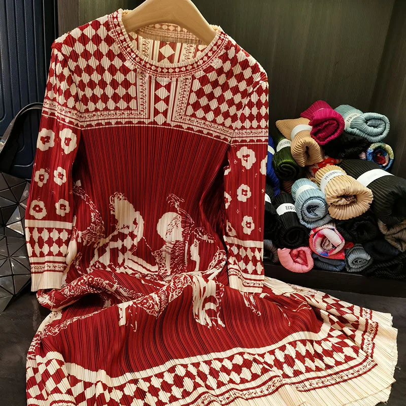 Miyake Pleated Dress Premium Sense 2025 Spring Printing Loose Pleated Dress Round Neck Mid-length Long-sleeved Temperament Women
Miyake Pleated Dress Premium Sense 2025 Spring Printing Loose Pleated Dress Round Neck Mid-length Long-sleeved Temperament Women