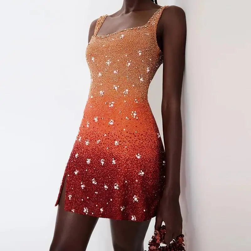 Женское сексуальное тонкое клубное вечернее платье с открытыми плечами, модное короткое элегантное платье без рукавов с бисером и градиентным принтом на подтяжках
Женское сексуальное тонкое клубное вечернее платье с открытыми плечами, модное короткое элегантное платье без рукавов с бисером и градиентным принтом на подтяжках