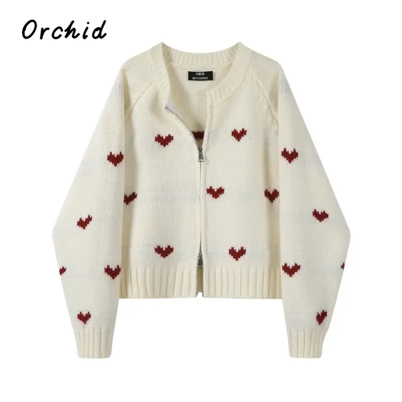 Women Sweet Hearts Print Knitting Long Sleeve O-Neck Cardigans 2024 Winter Korean Fashion Single Breasted Casual Sweater
Women Sweet Hearts Print Knitting Long Sleeve O-Neck Cardigans 2024 Winter Korean Fashion Single Breasted Casual Sweater