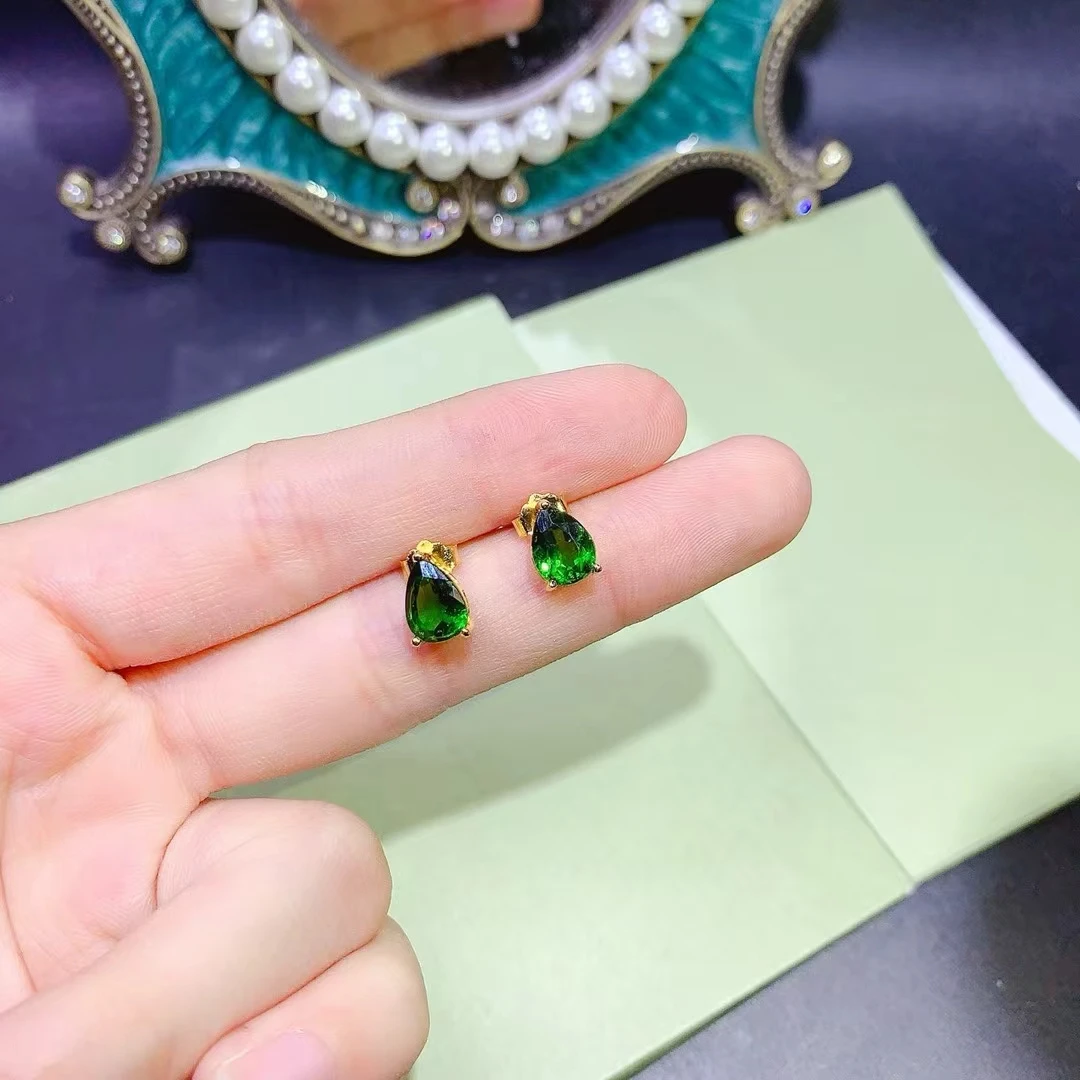 KJJEAXCMY Натуральное серебро премиум-класса Diopside S925, изысканно Серьги, полные блеска. Простой, элегантный и элитный подарок на день рождения.
KJJEAXCMY Натуральное серебро премиум-класса Diopside S925, изысканно Серьги, полные блеска. Простой, элегантный и элитный подарок на день рождения.