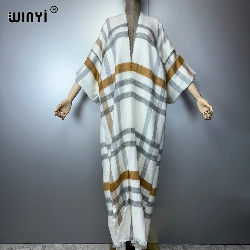 WINYI winter dress for women Retro print Luxury Fur OverCoat Thick Warm long coat fashion cardigan Middle East winter abaya
WINYI winter dress for women Retro print Luxury Fur OverCoat Thick Warm long coat fashion cardigan Middle East winter abaya