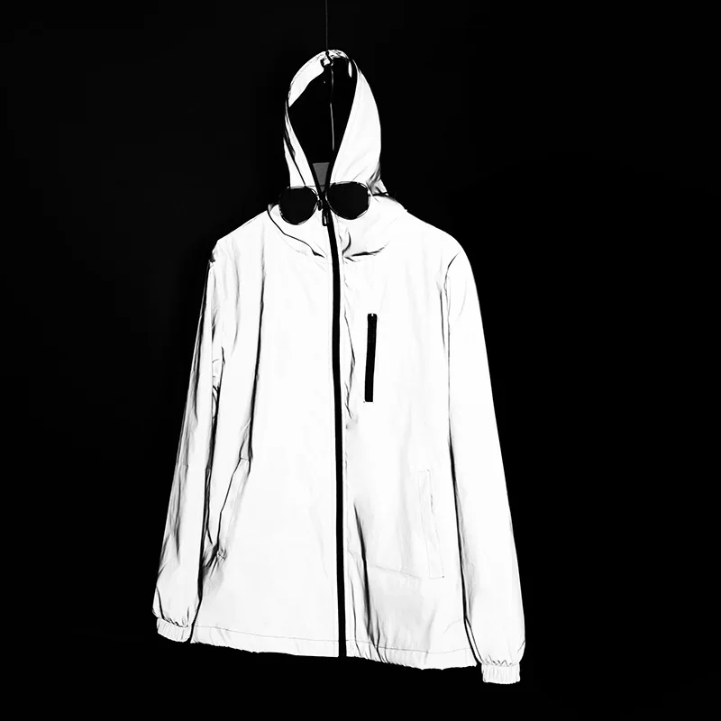Men Women Harajuku Streetwear Mens Jackets Hooded Hip-hop Outwear Noctilucent Full Reflective Jacket Night Shiny Zipper Coats
Men Women Harajuku Streetwear Mens Jackets Hooded Hip-hop Outwear Noctilucent Full Reflective Jacket Night Shiny Zipper Coats