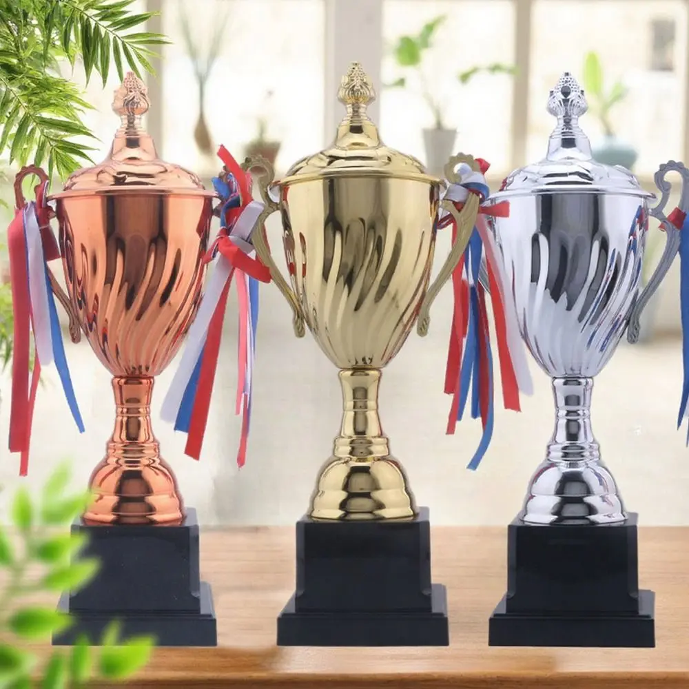 35/32/29CM Trophy Cup Gold Silver Bronze Team Prize Award Cup Souvenir Competition Props Metal Trophy Football Soccer
35/32/29CM Trophy Cup Gold Silver Bronze Team Prize Award Cup Souvenir Competition Props Metal Trophy Football Soccer