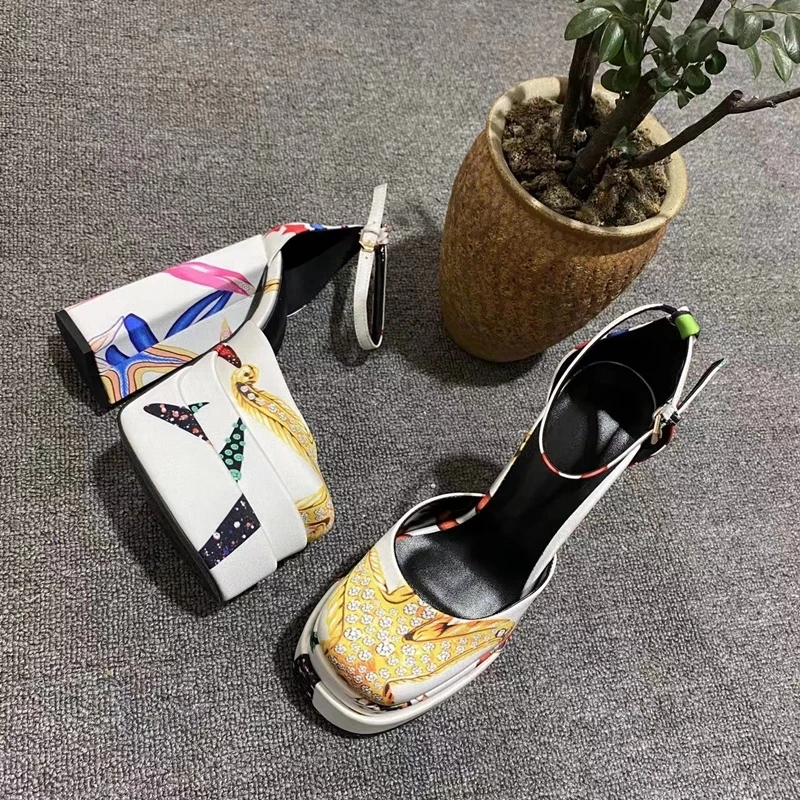 Women's High Platform Square Toe Heels Satin Rhinestone Candy Color Sandals Art Image Ankle Strap Shoes Pumps
Women's High Platform Square Toe Heels Satin Rhinestone Candy Color Sandals Art Image Ankle Strap Shoes Pumps