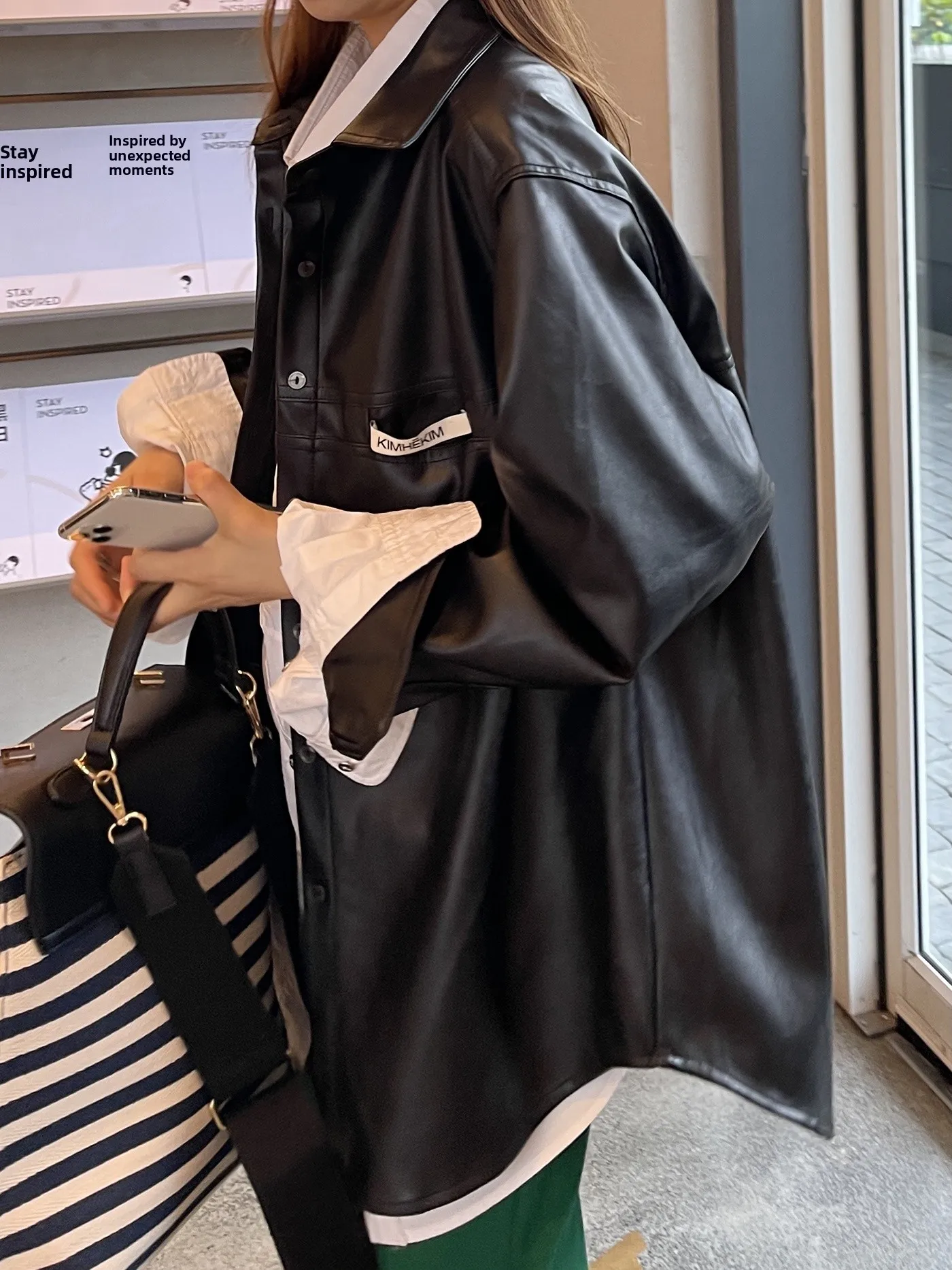 HAD Jaet из искусственной кожи, женское весенне-осеннее повседневное облегающее пальто с длинным свековым воротником, свободная удобная корейская версия
HAD Jaet из искусственной кожи, женское весенне-осеннее повседневное облегающее пальто с длинным свековым воротником, свободная удобная корейская версия