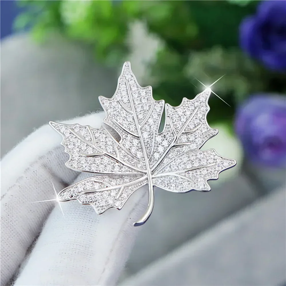 High-end Shiny Maple Leaf Brooch Silver Color Small Leaf Crystal Rhinestone Brooches Woman Clothes Corsage Pin Accessories Gifts
High-end Shiny Maple Leaf Brooch Silver Color Small Leaf Crystal Rhinestone Brooches Woman Clothes Corsage Pin Accessories Gifts