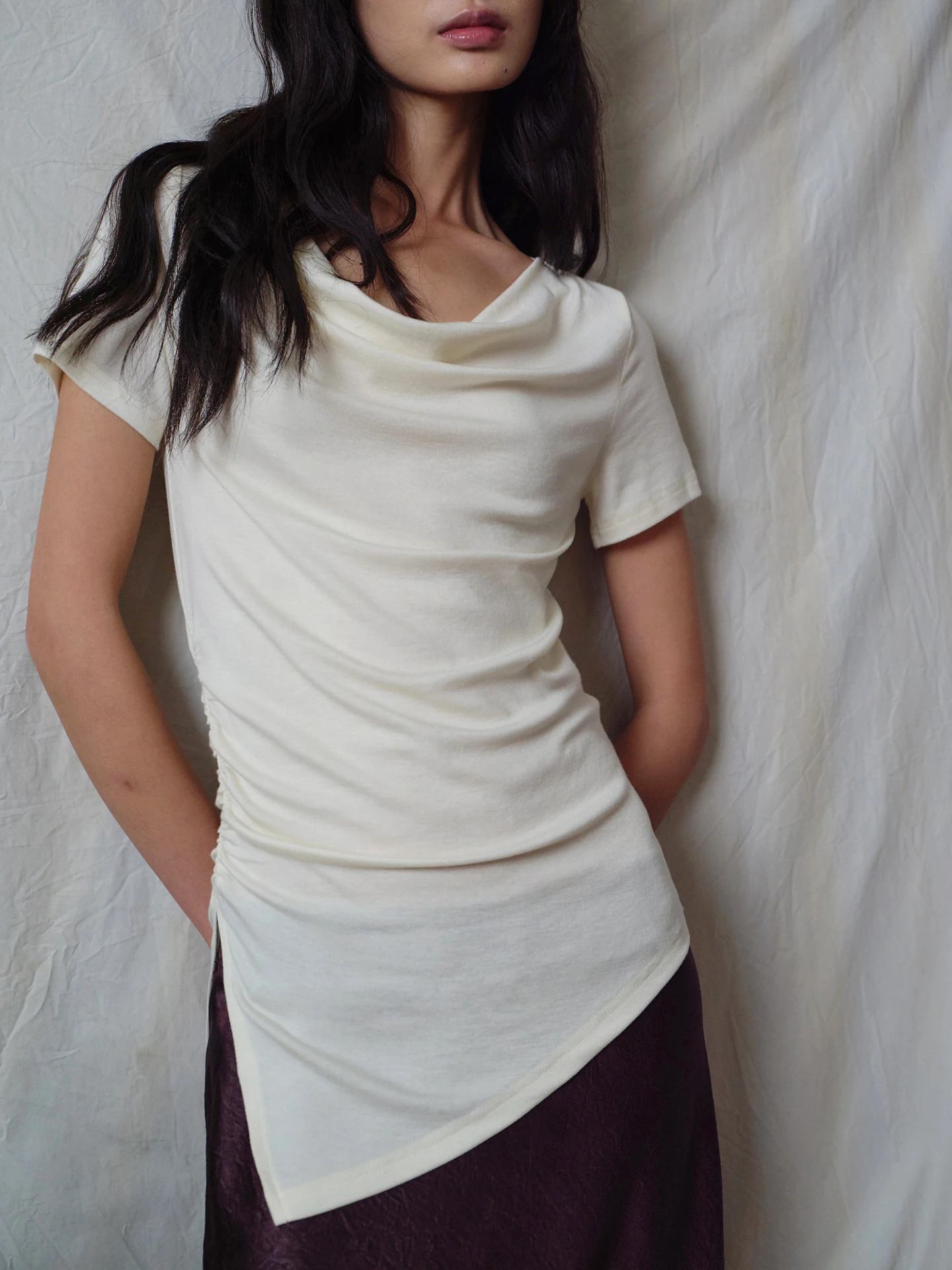 Wild Trims Elegant Asymmetric Slim Fit Short Sleeve T-Shirt RAYON WOOL SPANDEX Neckline Drape Women's Fashion Spring 2026
Wild Trims Elegant Asymmetric Slim Fit Short Sleeve T-Shirt RAYON WOOL SPANDEX Neckline Drape Women's Fashion Spring 2026