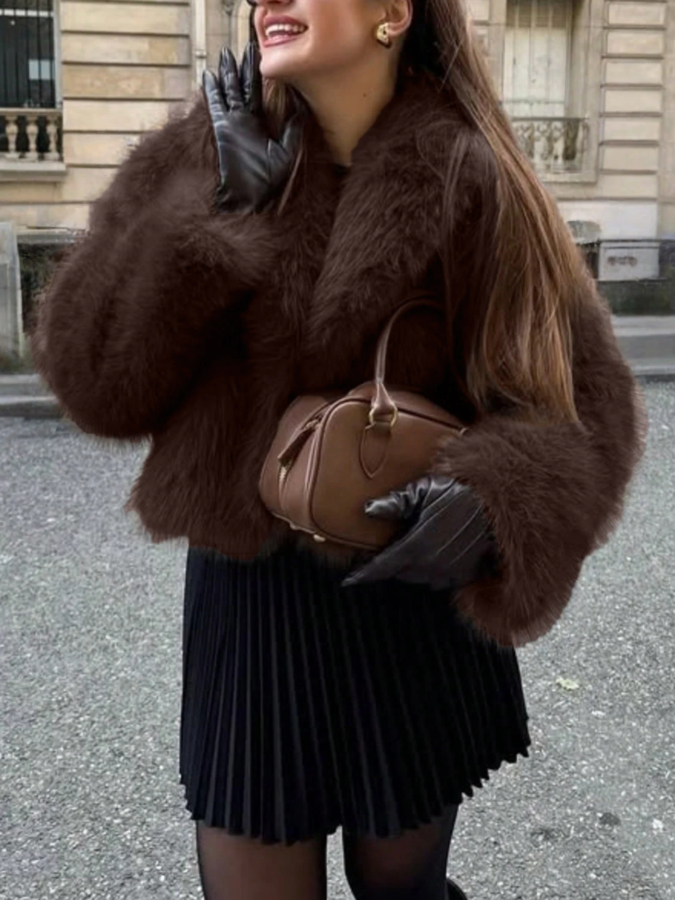 Короткая коричневая куртка из искусственного меха с лацканами, зимнее пальто в винтажном стиле для женщин
Короткая коричневая куртка из искусственного меха с лацканами, зимнее пальто в винтажном стиле для женщин