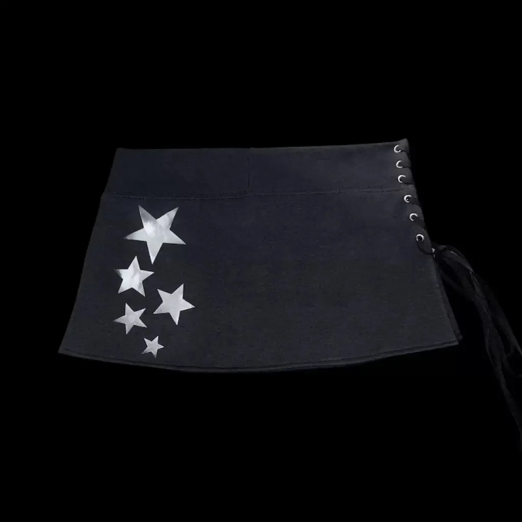 Y2K Европейская и американская звезда сексуальное женское белье пентаграмма золотая светоотражающая серебряная юбка со светоотражающим принтом
Y2K Европейская и американская звезда сексуальное женское белье пентаграмма золотая светоотражающая серебряная юбка со светоотражающим принтом