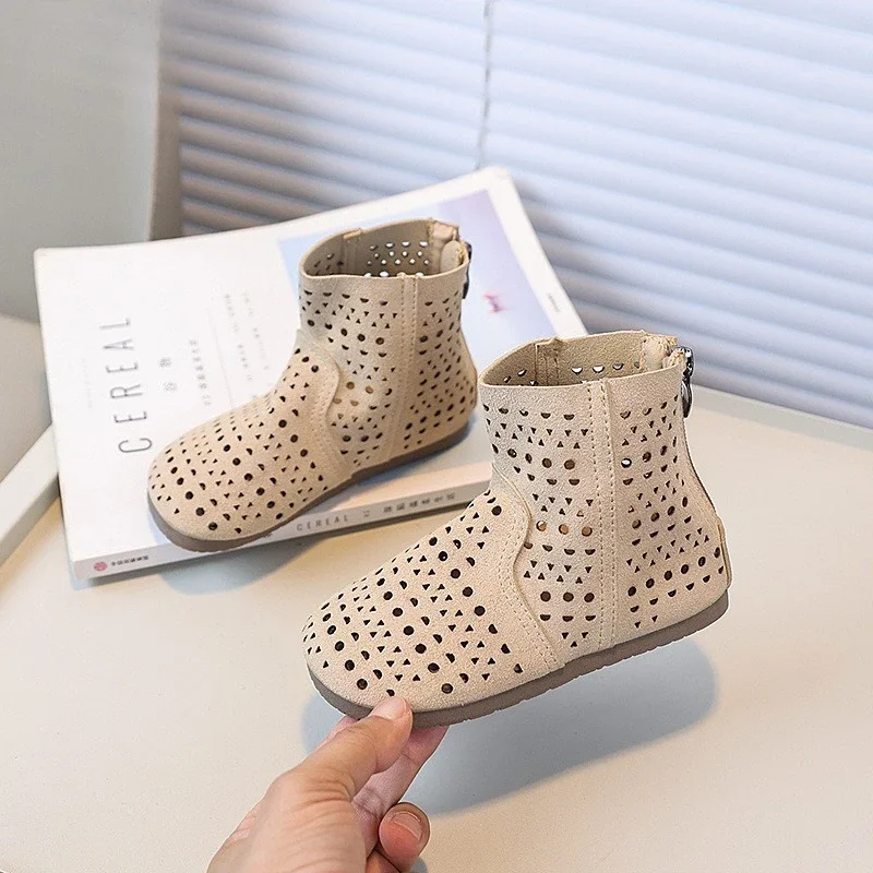 Summer Children Hollow-out Gladiator Sandals Zipper Girls Leather Sandals Fashion High-top Kids Causal Roman Boots Breathable
Summer Children Hollow-out Gladiator Sandals Zipper Girls Leather Sandals Fashion High-top Kids Causal Roman Boots Breathable