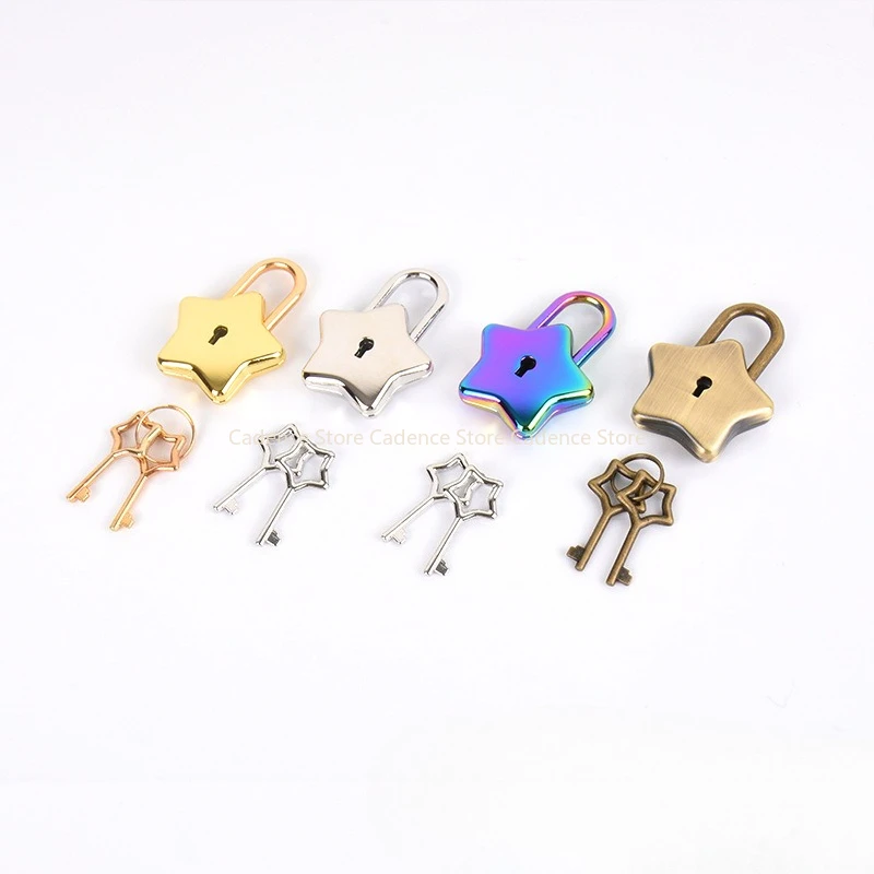 5pcs Decorative Lock Diary Lock Star Shaped Lock DIY Padlock Metal Padlock For Women With Key Mini Star Shape Archaize Padlocks
5pcs Decorative Lock Diary Lock Star Shaped Lock DIY Padlock Metal Padlock For Women With Key Mini Star Shape Archaize Padlocks