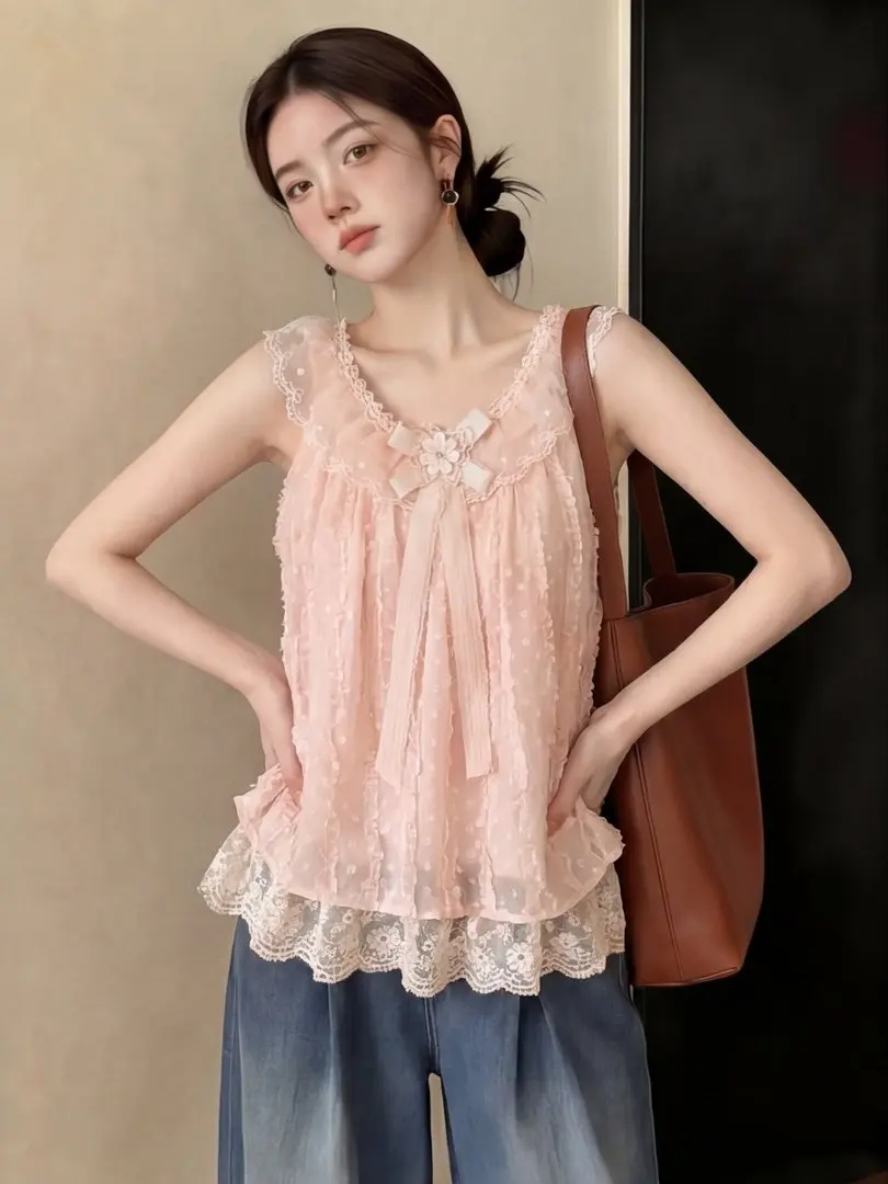 Chic Knot Lace Halter Vest Shirt Women Summer Anti-Aging Very Beautiful Shoulder Exposure Top Korean Style Loose Fit
Chic Knot Lace Halter Vest Shirt Women Summer Anti-Aging Very Beautiful Shoulder Exposure Top Korean Style Loose Fit