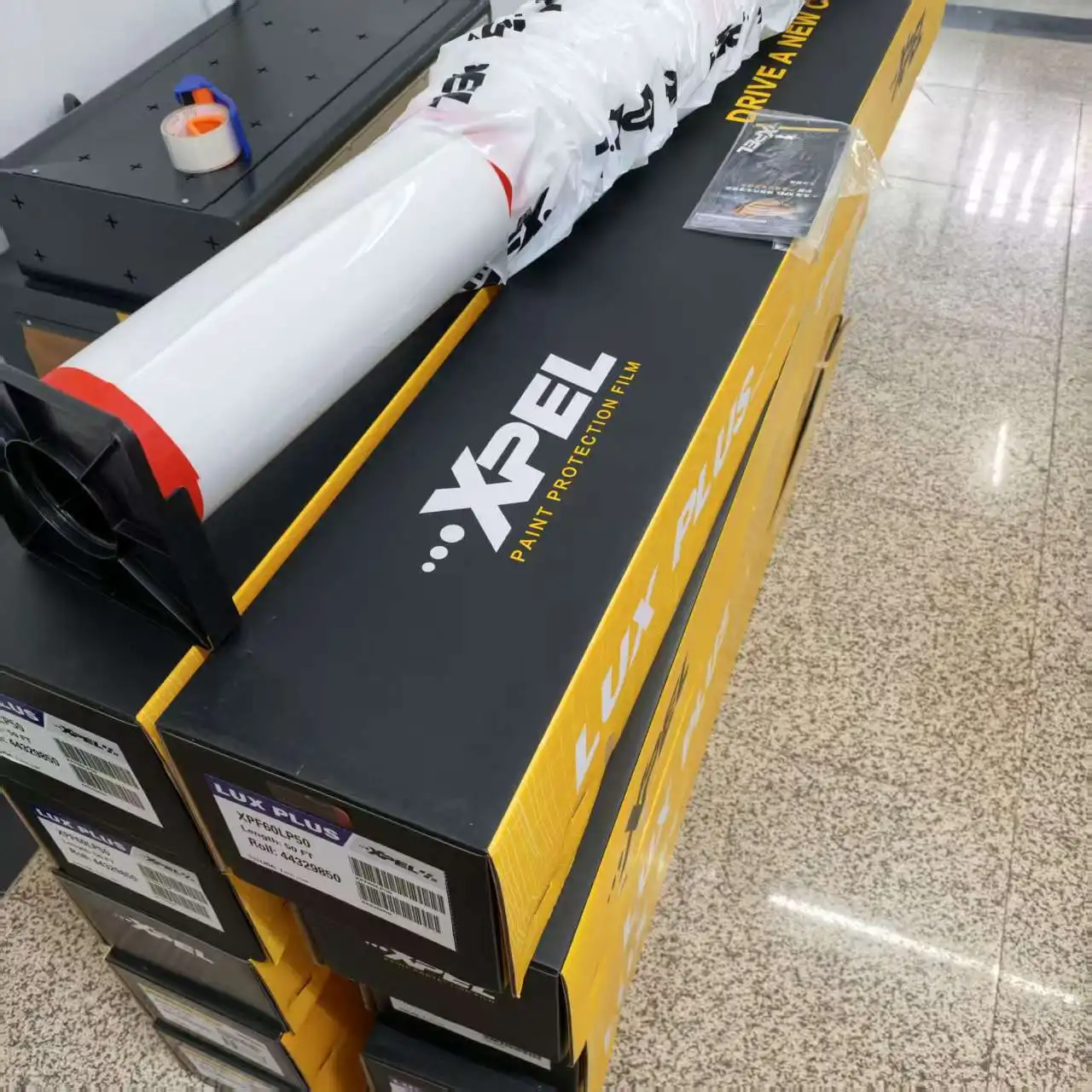 XPEL 7.5Mil TPU PPF Paint Protection Film High Gloss Transparency Nano Ceramic Coating Self Healing Anti Yellowing Hydrophobic
XPEL 7.5Mil TPU PPF Paint Protection Film High Gloss Transparency Nano Ceramic Coating Self Healing Anti Yellowing Hydrophobic