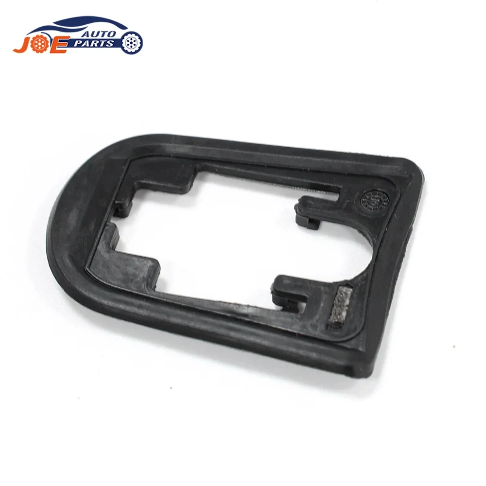 Handlebar Decoration Cover Cushion Small For Ford Focus 2012-2015 Kuga 2013-2016 3M51R22042AD 1350024 Car Accessories
Handlebar Decoration Cover Cushion Small For Ford Focus 2012-2015 Kuga 2013-2016 3M51R22042AD 1350024 Car Accessories