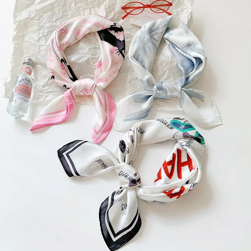 New Y2K Baddie Head Scarf Women 68x68cm Square Bandana for Head Neck Wrap Hip Hop Street Hijab Fashionable Tube Top Accessory
New Y2K Baddie Head Scarf Women 68x68cm Square Bandana for Head Neck Wrap Hip Hop Street Hijab Fashionable Tube Top Accessory