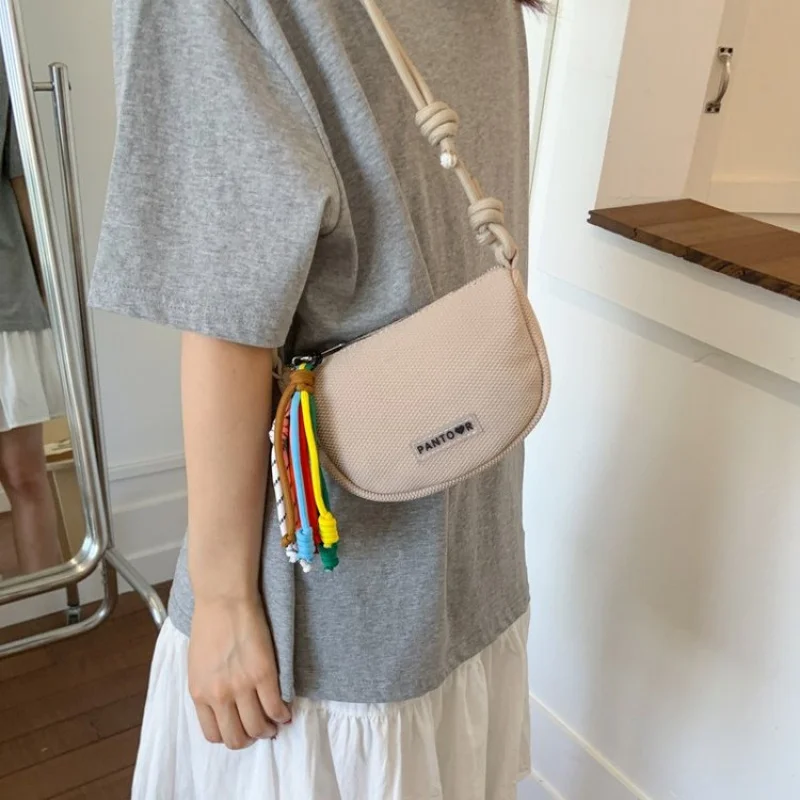 Luxury Brand Handbags For Ladies, Fashionable Leather Shoulder Bag And Crossbody-Bag By Famous Designer Classic
Luxury Brand Handbags For Ladies, Fashionable Leather Shoulder Bag And Crossbody-Bag By Famous Designer Classic