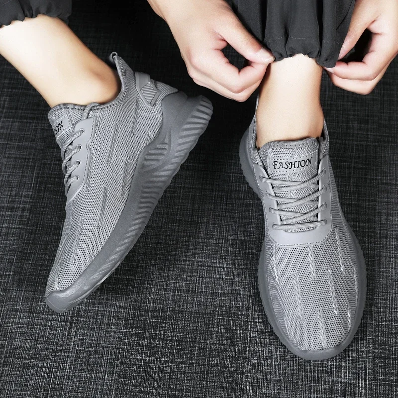 Men's Running Shoes Are Breathable and Lightweight Suitable for Gym Training and Jogging with Cushioned Soles for Daily Exercise
Men's Running Shoes Are Breathable and Lightweight Suitable for Gym Training and Jogging with Cushioned Soles for Daily Exercise