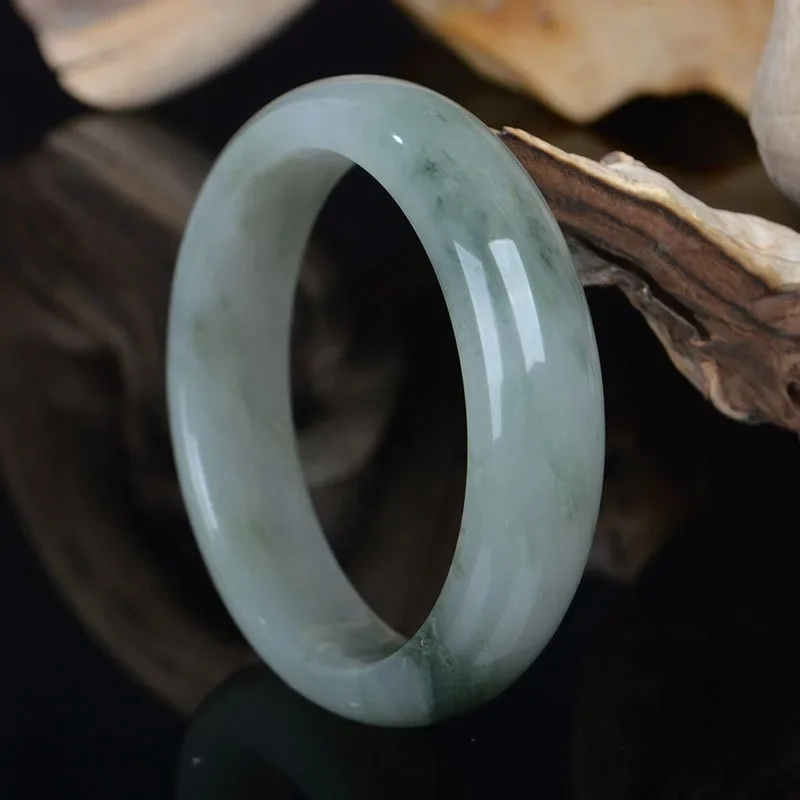 New Natural Tianshan Jade Bracelet, Fashionable Versatile Women's Jewelry Bracelet
New Natural Tianshan Jade Bracelet, Fashionable Versatile Women's Jewelry Bracelet