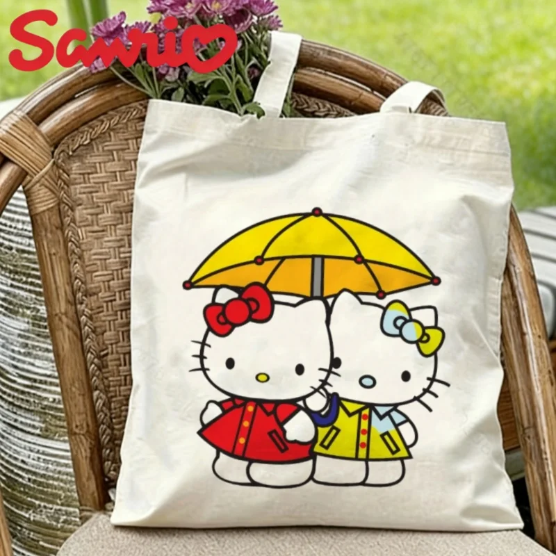 1 шт. холщовая сумка-тоут с изображением Hello Kitty и Mimmy под зонтом, экологичная многоразовая сумка через плечо
1 шт. холщовая сумка-тоут с изображением Hello Kitty и Mimmy под зонтом, экологичная многоразовая сумка через плечо