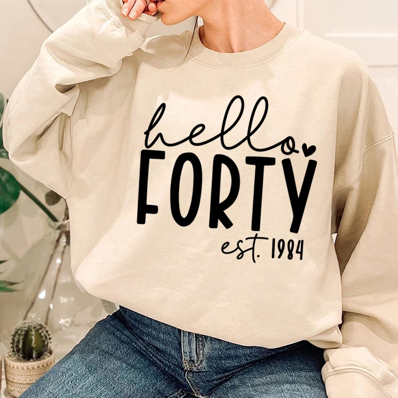 Hello Forty Print Sweatshirt For Women Crew Neck Forty Birthday Pullovers Long-sleeved Vintage 1984 Sweatshirts Birthday Gifts
Hello Forty Print Sweatshirt For Women Crew Neck Forty Birthday Pullovers Long-sleeved Vintage 1984 Sweatshirts Birthday Gifts
