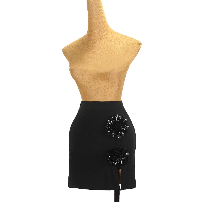 Latin Dance Skirt Women Practice Clothing Side Slit Black Flower Skier Rumba Performance Costume Salsa Tango Dance Wear DNV18989
Latin Dance Skirt Women Practice Clothing Side Slit Black Flower Skier Rumba Performance Costume Salsa Tango Dance Wear DNV18989