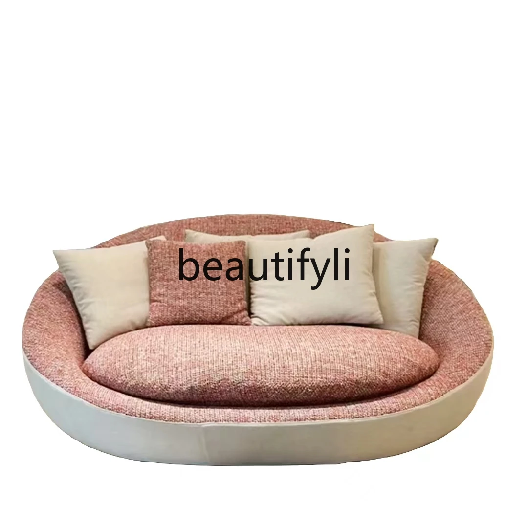 Modern minimalist bowl-inspired art double sofa chair designer villa high-end custom bedroom furniture
Modern minimalist bowl-inspired art double sofa chair designer villa high-end custom bedroom furniture