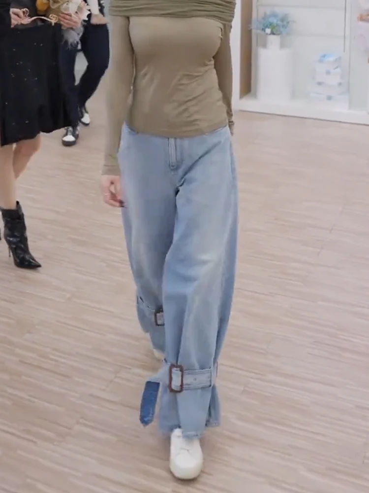 Elegant Blue Wide Leg Jeans Women's Loose High Waist Slimming Straight Cut Casual Spring New Style Fashionable Casual Jeans
Elegant Blue Wide Leg Jeans Women's Loose High Waist Slimming Straight Cut Casual Spring New Style Fashionable Casual Jeans