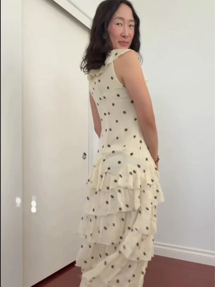 HH Summer 2026 Women Dress Sleeveless Polka Dots Asymmetry Midi Dress Female Elegant Back Zipper Laminated O-Neck Party Dress
HH Summer 2026 Women Dress Sleeveless Polka Dots Asymmetry Midi Dress Female Elegant Back Zipper Laminated O-Neck Party Dress