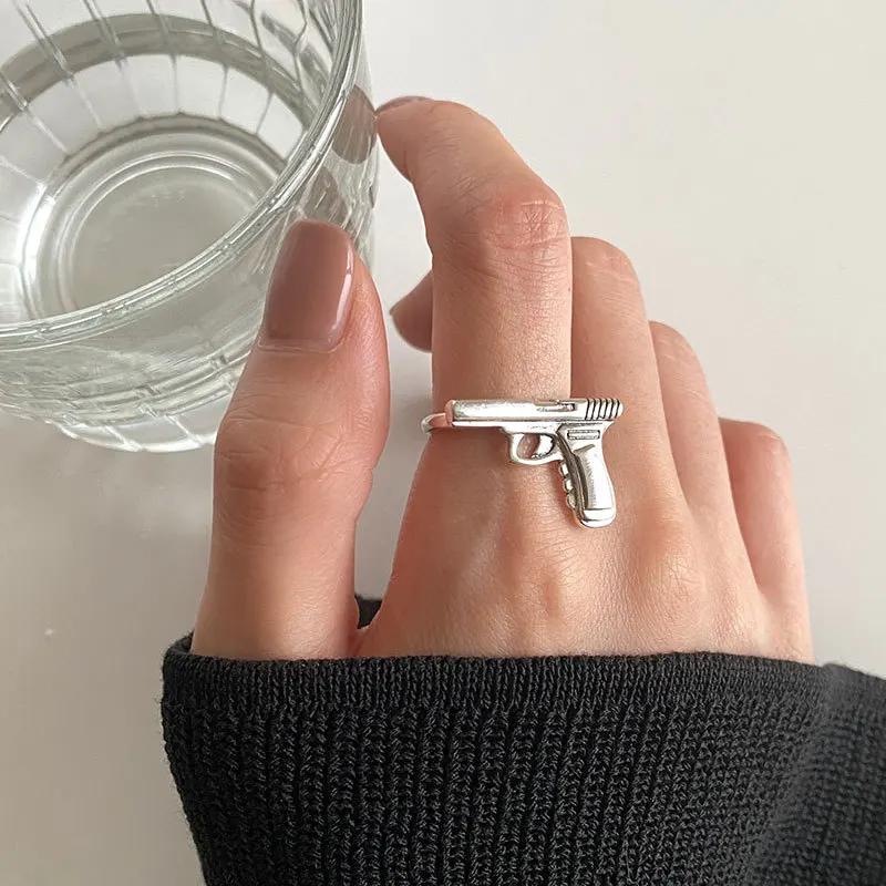 Vintage Hip-hop Punk Gun Shape Ring Unisex Silver Color Open Ring Banquet Jewelry Accessories Gift
Vintage Hip-hop Punk Gun Shape Ring Unisex Silver Color Open Ring Banquet Jewelry Accessories Gift