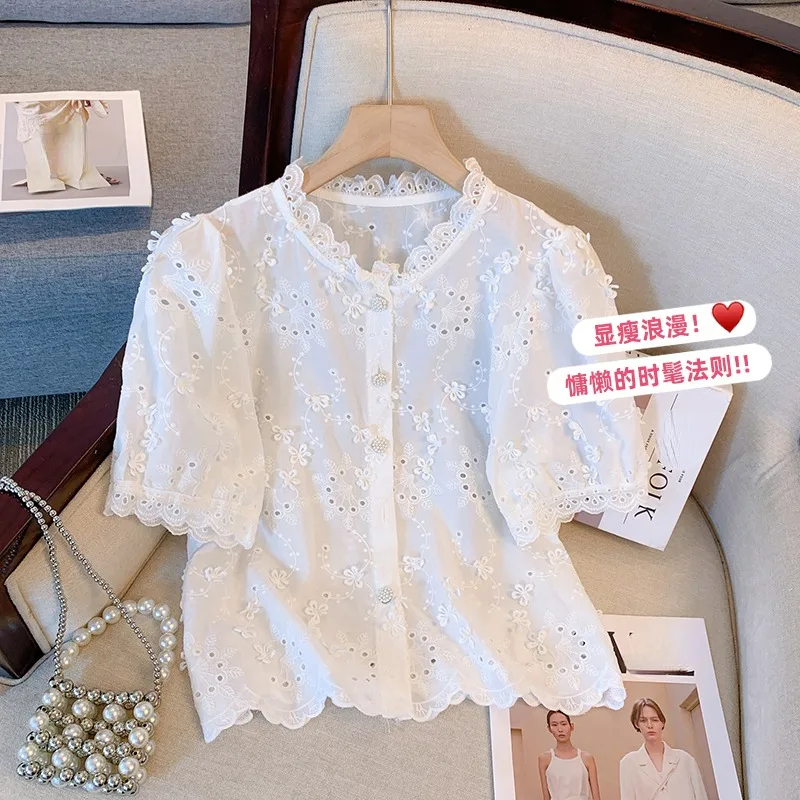 O Neck Fungus Edge Puff Sleeve Shirts Vintage French High Grade Blusas Single-breasted Embroidery Flower Women Clothing Blouses
O Neck Fungus Edge Puff Sleeve Shirts Vintage French High Grade Blusas Single-breasted Embroidery Flower Women Clothing Blouses
