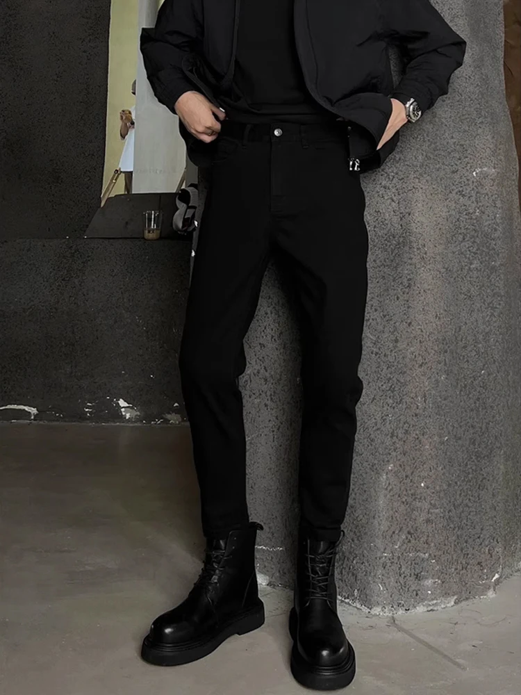 Slim Fit Pure Black Denim Jeans Men's Style 2025 New Autumn High-End Sensation Slimming Straight Leg Long Pants
Slim Fit Pure Black Denim Jeans Men's Style 2025 New Autumn High-End Sensation Slimming Straight Leg Long Pants