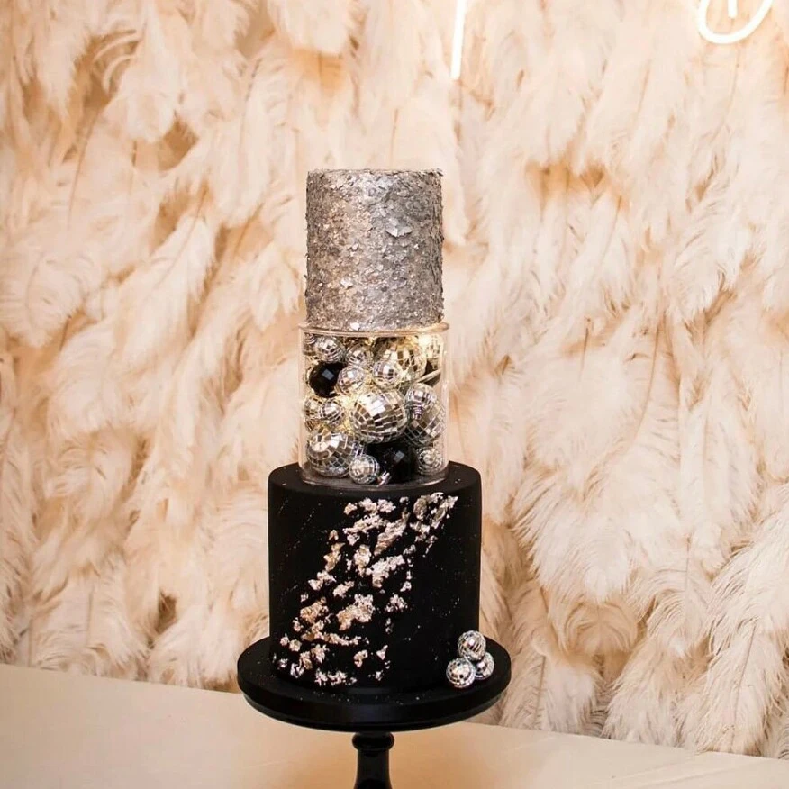 1PC High 5.9'' Valentine's Day Party Acrylic Fillable Cake Stand Floating Wedding Cake Separator Decoration
1PC High 5.9'' Valentine's Day Party Acrylic Fillable Cake Stand Floating Wedding Cake Separator Decoration